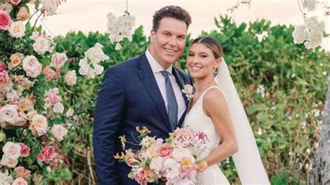 Dane Cook, 51, marries Kelsi Taylor, 24, in Hawaii